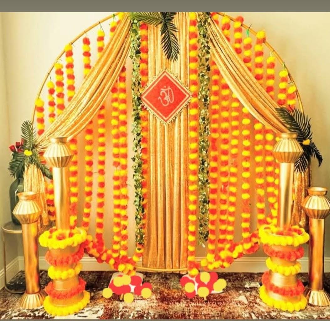 Round Arch with Marigold