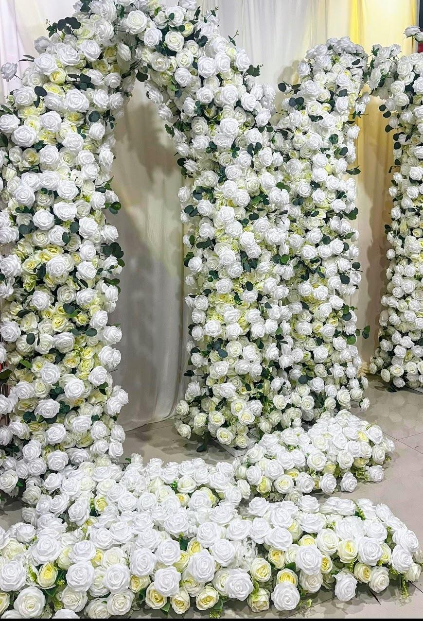 Premium Floral Row Arrangement(3ft)