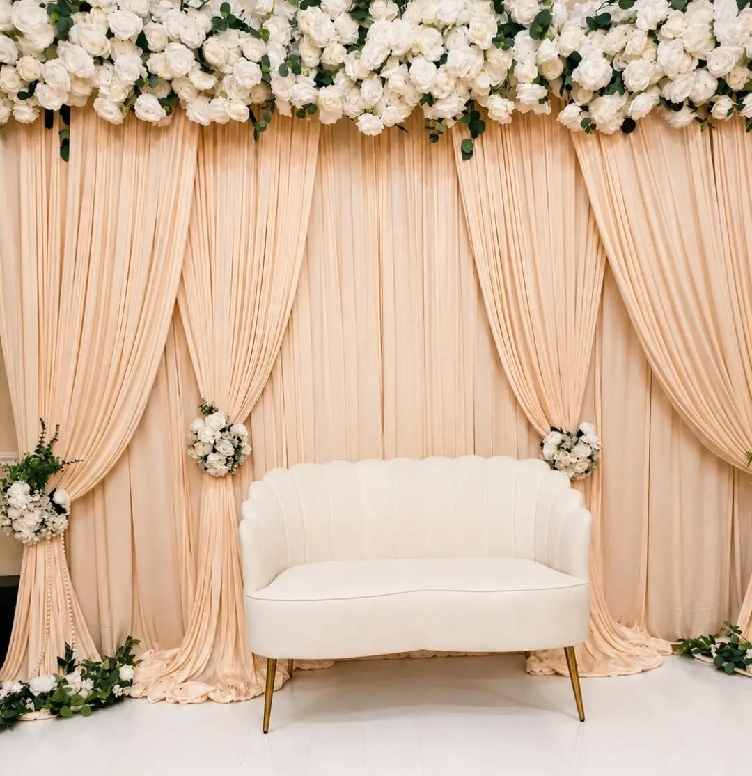 Three layers decor setup